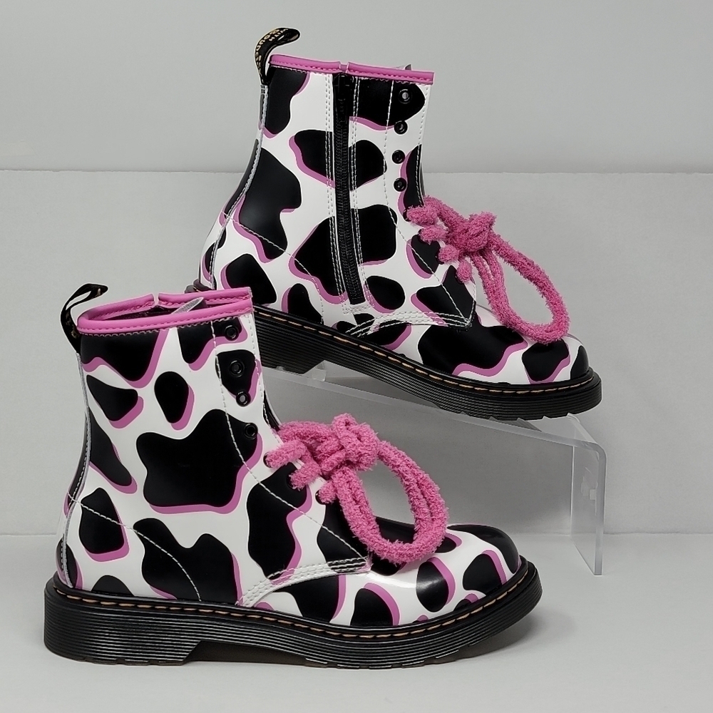 Dr. Martens Kid's Collection 1460 Y LE Boots Size 6 Pink White Cow Print New